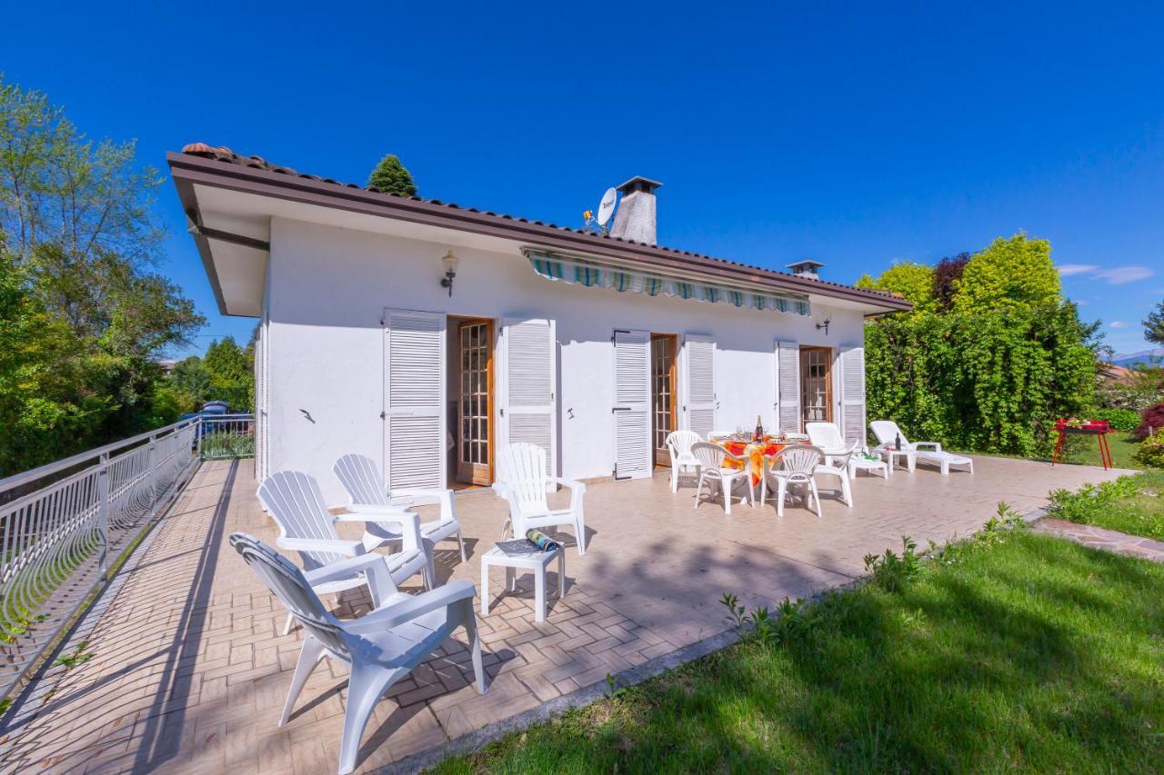 Villa Martine Au Bord Du Lac - Happy Rentals 카드레짜테 외부 사진