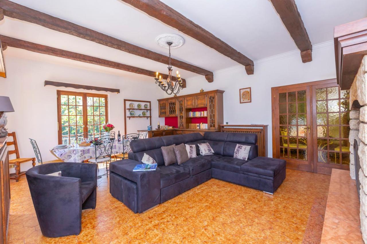 Villa Martine Au Bord Du Lac - Happy Rentals 카드레짜테 외부 사진
