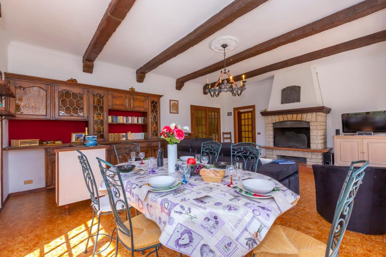 Villa Martine Au Bord Du Lac - Happy Rentals 카드레짜테 외부 사진