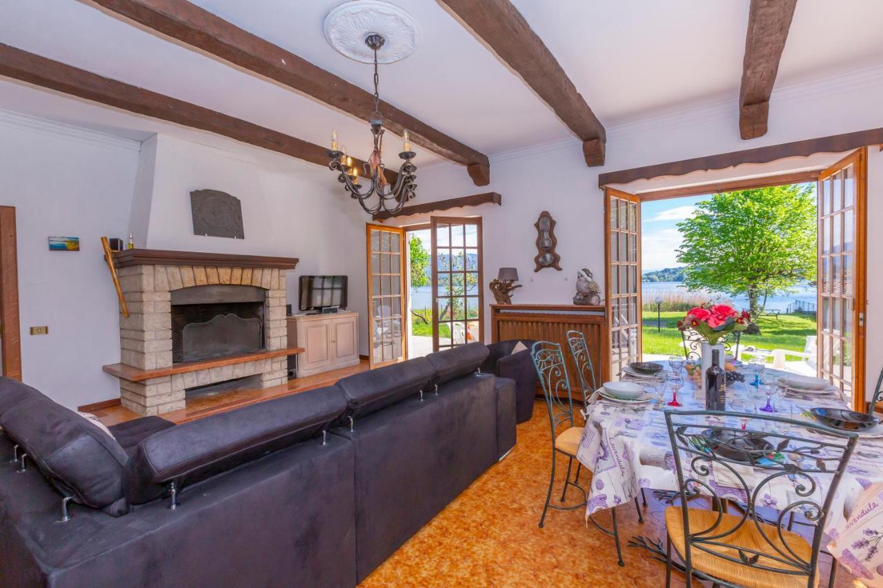 Villa Martine Au Bord Du Lac - Happy Rentals 카드레짜테 외부 사진