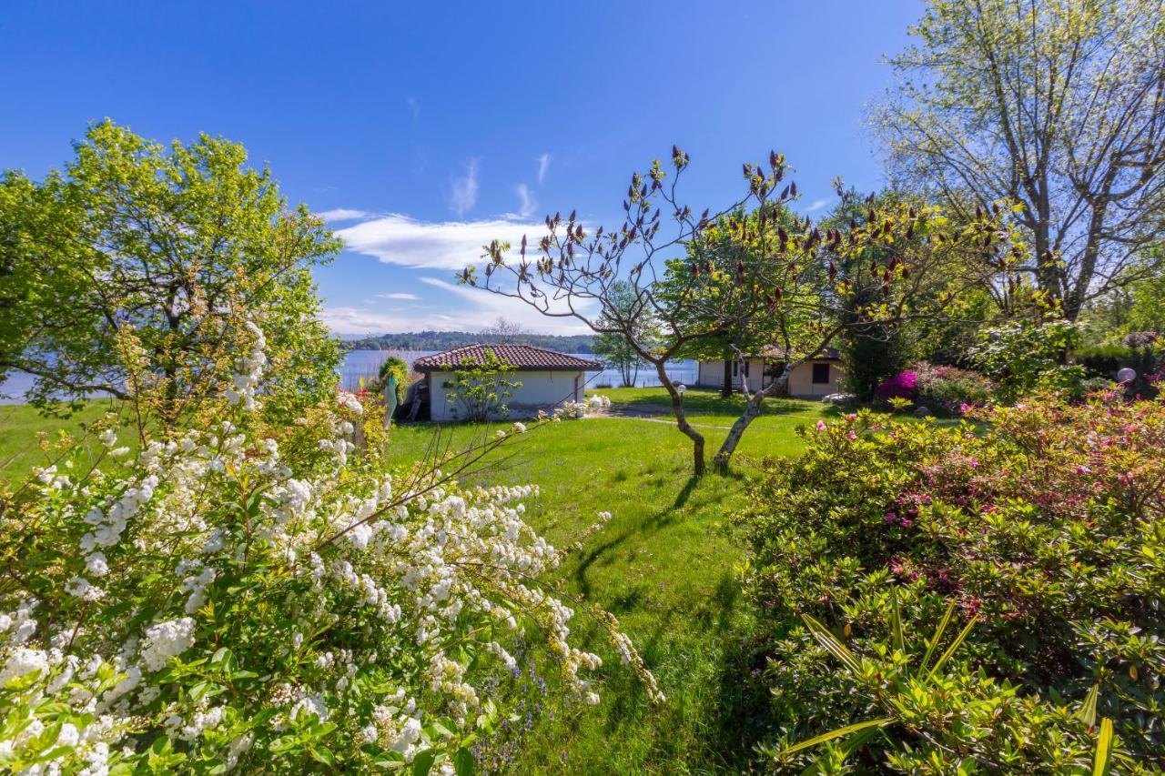 Villa Martine Au Bord Du Lac - Happy Rentals 카드레짜테 외부 사진
