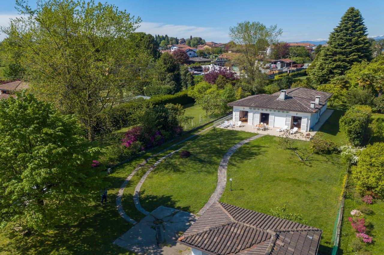 Villa Martine Au Bord Du Lac - Happy Rentals 카드레짜테 외부 사진