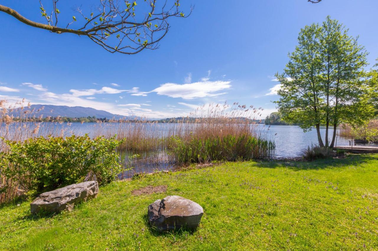 Villa Martine Au Bord Du Lac - Happy Rentals 카드레짜테 외부 사진